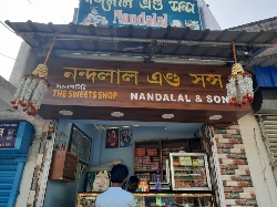 Food Court Nandlal and Sons